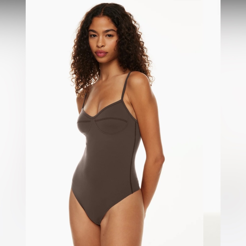 ARITZIA Wilfred Free Wherever black bodysuit